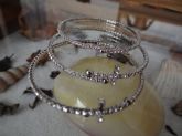 Pulseira crucifixo strass