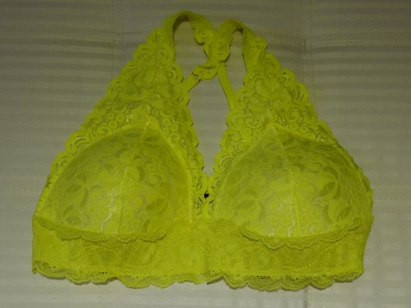 Tops em Renda
